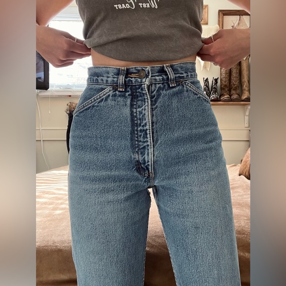 SOLD Vintage Western Bareback Jeans - Picture 2 of 8